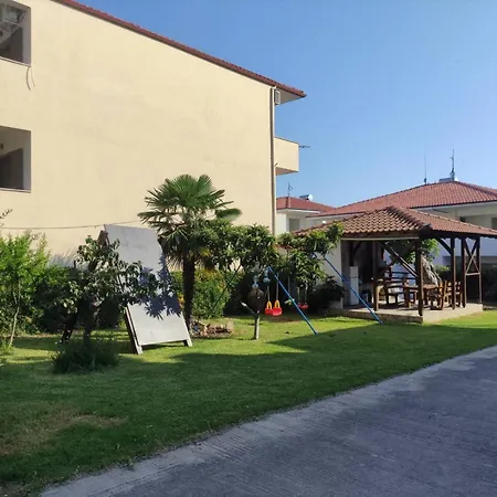 Appartamento Polynikis