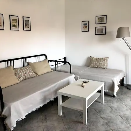Polynikis Apartment *